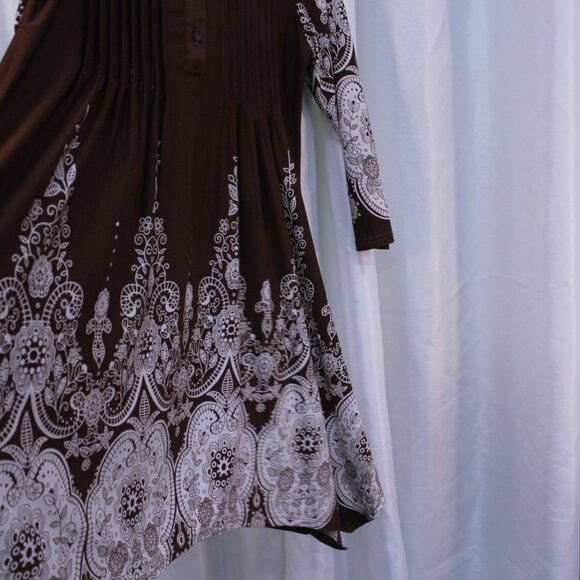 White Mark Chocolate and Ivory Tunic - Picture 12 of 14